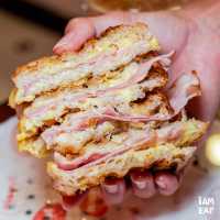 ร้านเบเกอรี่น่ารักที่ขึ้นชื่อเรื่องSourdough