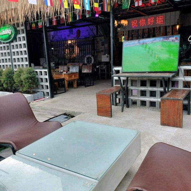 โจรสลัด​  คาเฟ่​ @สิงห์บุรี​ ที่เชคอินที่อยากแนะนำ