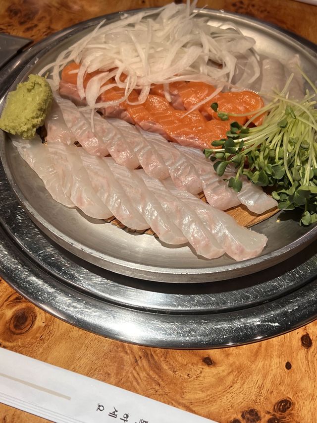 韓国/ソウル【江南】コスパ良し🙆‍♀️おいしいお刺身のお店🐟