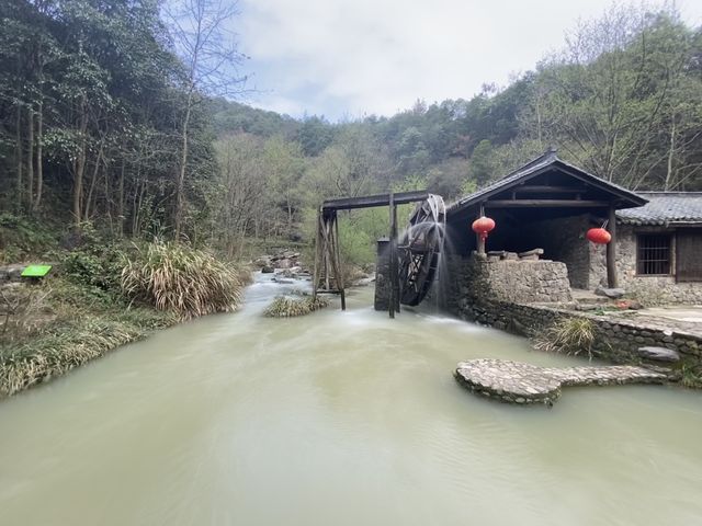 Shenlixia Scenic Area - SPRING TIME