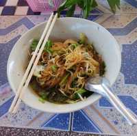 ก๋วยเตี๋ยวยายไพรศรี อร่อยดีจนต้องบอกต่อ