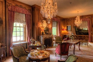 Mansions and Motorcars: Time Travel to an Age of Grace and Elegance | Parkwood National Historic Site
