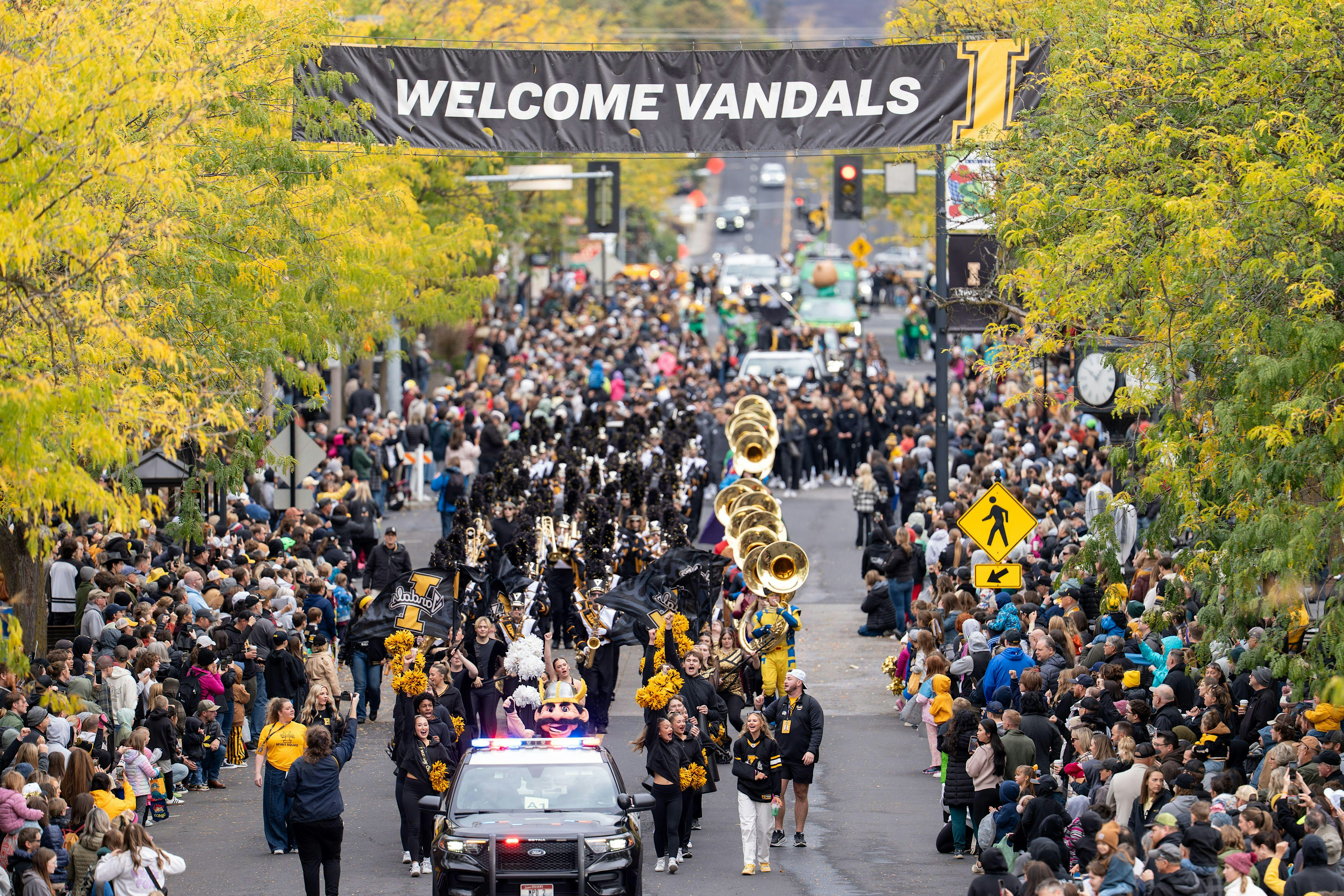 University of Idaho's 118th Annual Homecoming Parade: Float Registration | Main Street