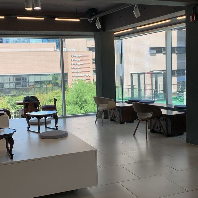 을지로입구 카페, 맷차