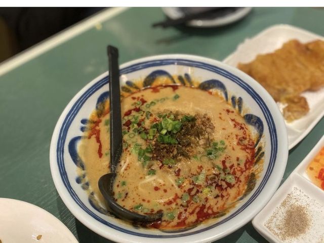 灣仔利東街中價位滬菜🥢
