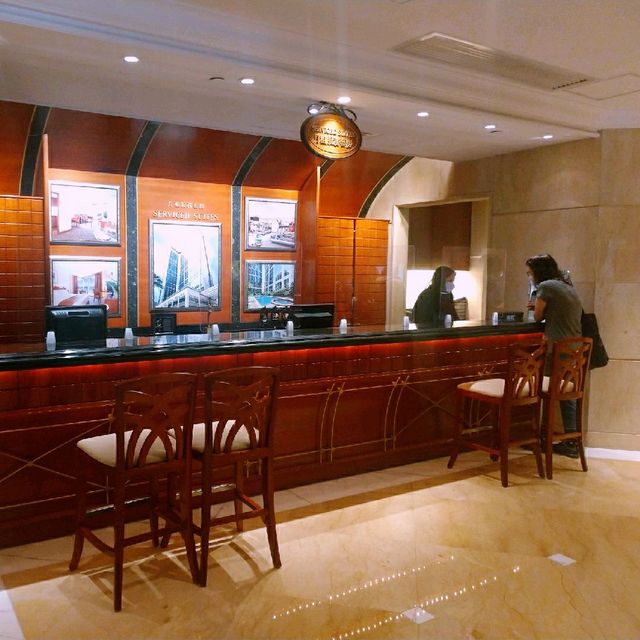 表裏不一的北角海逸酒店