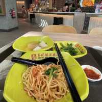 Garden inspired food court 