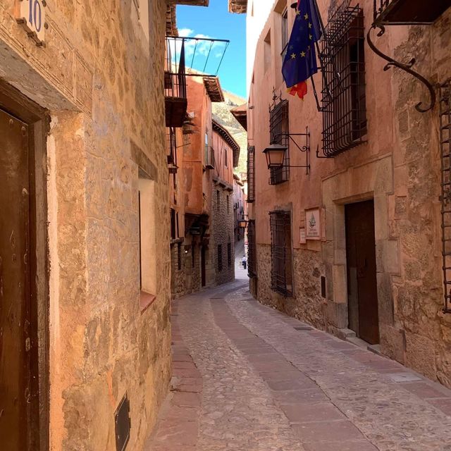 Albarracín เขาว่าเป็นหมู่บ้านที่สวยที่สุดในสเปน