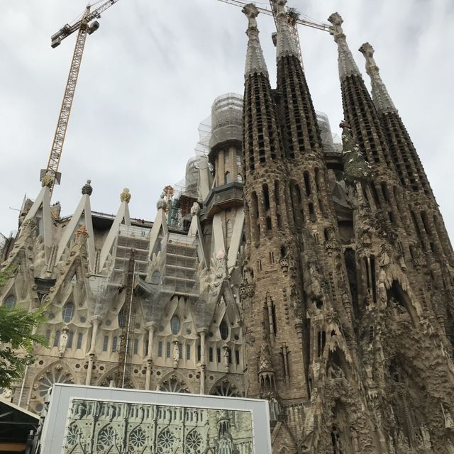 Barcelona’s Top 2 Gaudi must-sees