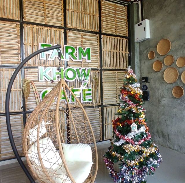 Farm Khow Cafe คาเฟ่บรรยากาศดี๊ดีที่นาวัง