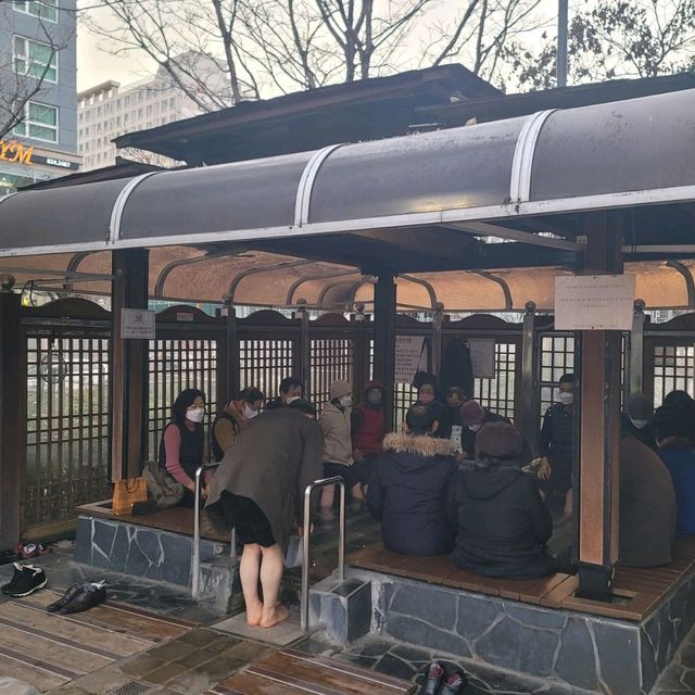 겨울여행 대전 인기 스팟 유성온천 족욕 체험장
