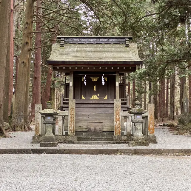 冨士北口登山本道と祖霊社