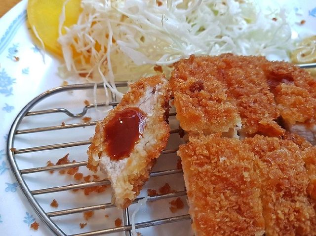 명동의 전통 있는 돈까스 맛집. 명동 돈까스