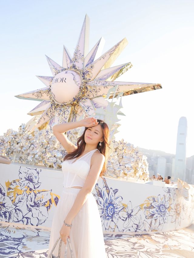 香港打卡❤️最最最浪漫 Dior聖誕裝飾 香港打卡❤️最最最浪漫 Dior聖誕裝飾