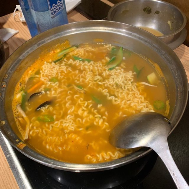 울산삼산맛집 ‘대왕해물문어보쌈’