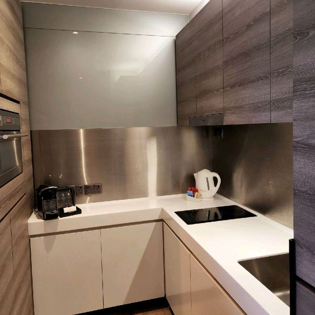Affordable Apartment suite Staycation in Sg!