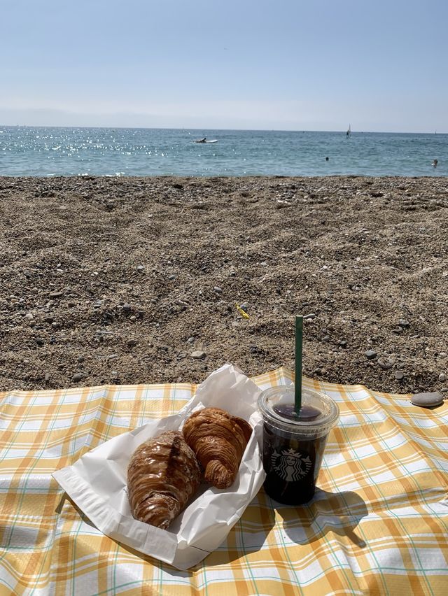 바르셀로나 바다는 바르셀로네타 해변 🌊