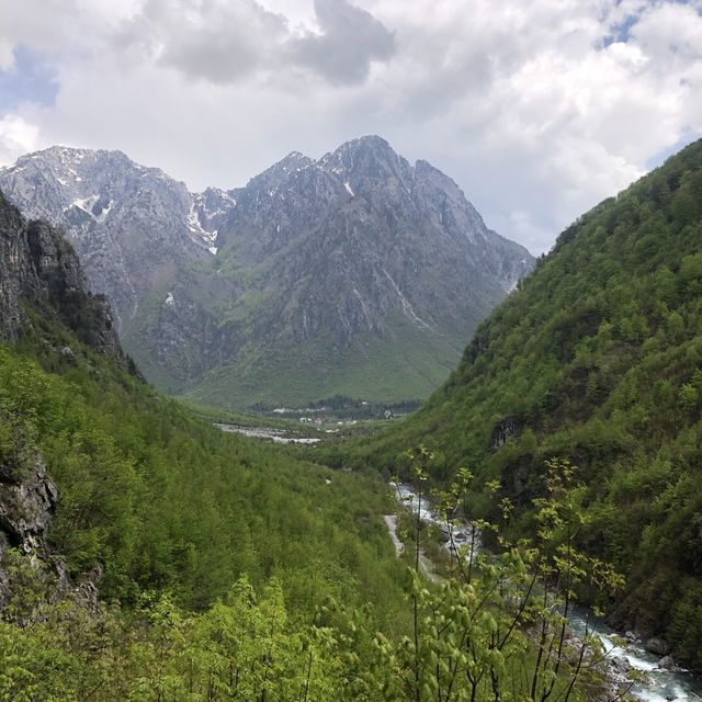 The most amazing hiking spot in Albania 