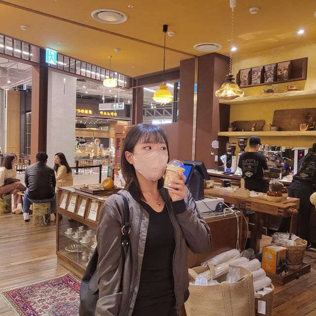 더현대서울 수많은 핫플레이스 여기 다 모여있네😝