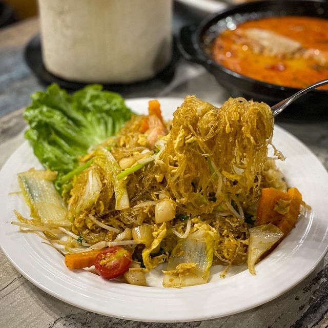 必食泰式火山排骨😍
