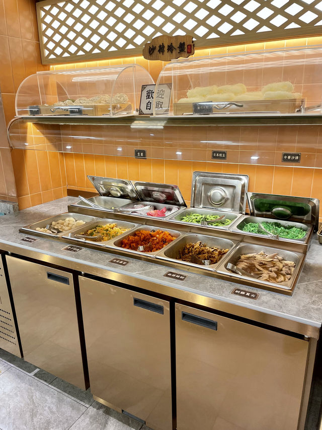 牛駅麻辣火鍋 - 抵食午市火鍋