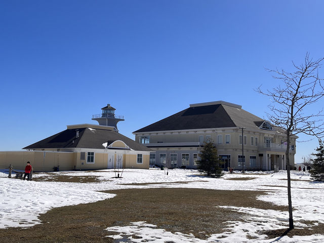 Bronte Heritage Waterfront Park in winter.