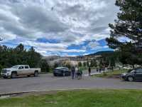 Yellowstone National Park, walking on the wilderness. (3)