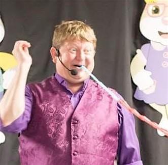 Mer-Man's Comedic Illusion Show | 5351 Richmond Rd