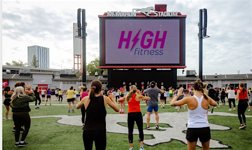 HIGH Fitness for theWALK.ca — raising funds for the Calgary Food Bank. | McMahon Stadium