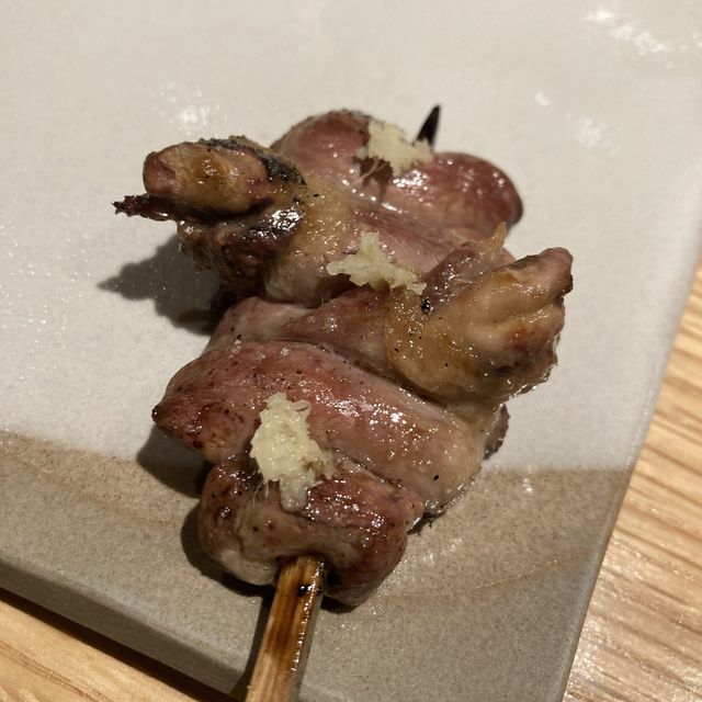 ちょっとお洒落でちょっと高級な知ってたら自慢できる焼き鳥屋さん❣️