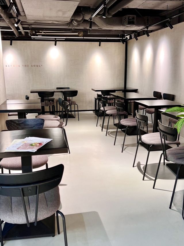 荔枝角一處小清新生酮咖啡店☕️🌿