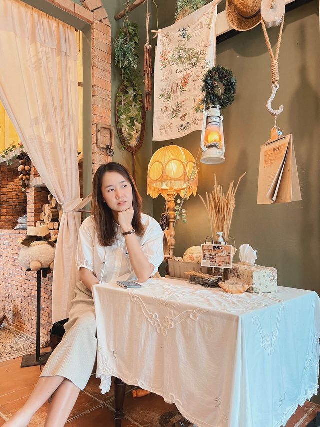  muNAsir Pool Cafe’ คาเฟ่ลับพัทยา