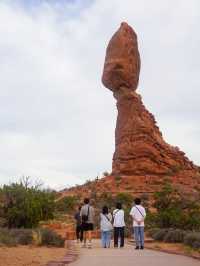 【アメリカ・モアブ】バランス・ロック Balanced Rock