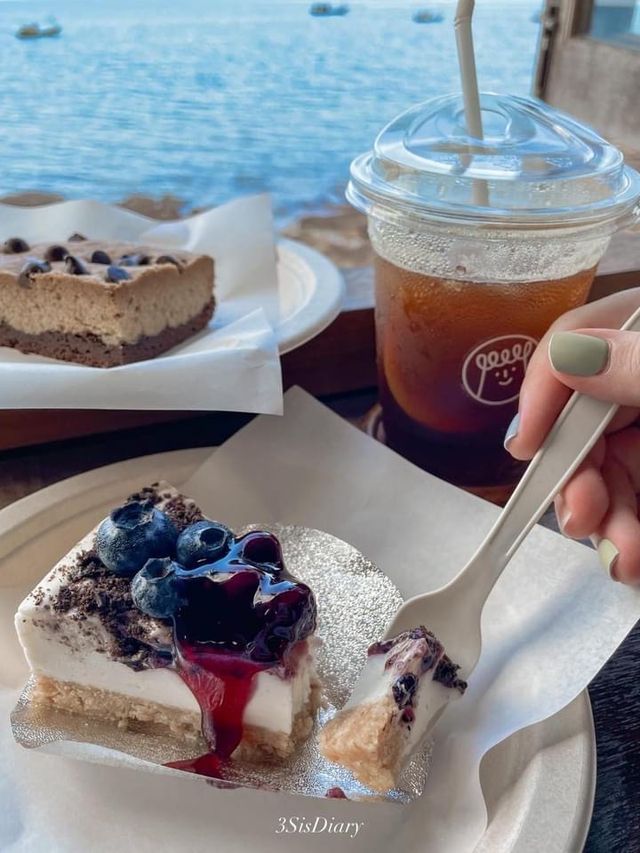 - Rolly Cafe -  #ชุมพร 🇹🇭