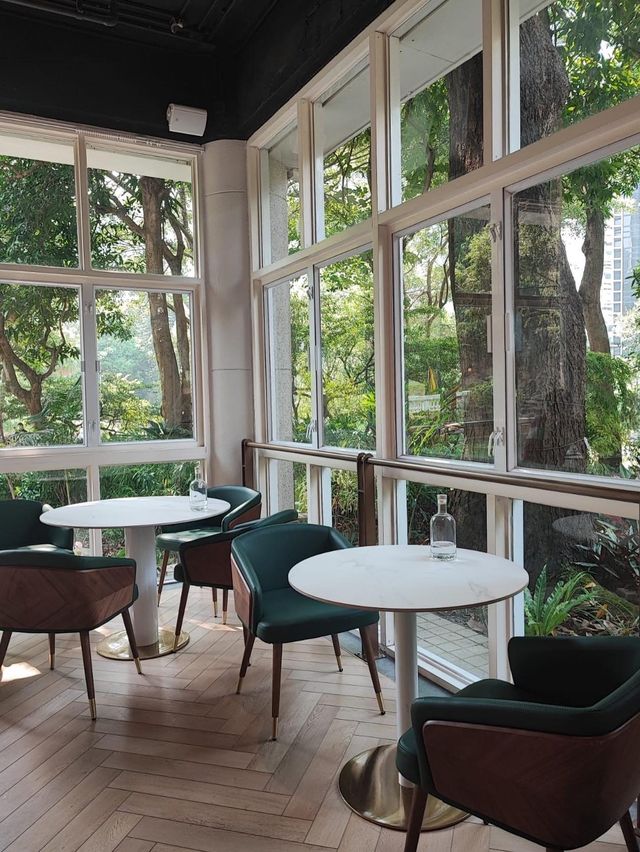 歐陸風湖畔餐廳