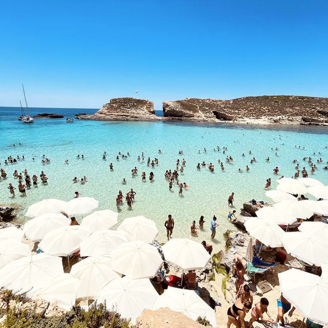 ブルーラグーンの透明度がすごい‼︎マルタに行ったらマストの離島🌴