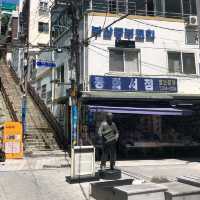 부산에 남아있다는 레트로한 책방골목!