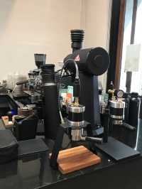 แนะนำร้านกาแฟใหม่ในโซนสามย่าน OKA x LOMNUA