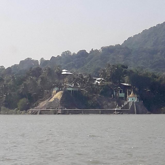 Kyun su port ท่าเรือโจสุ เกาะคาดัน มะริด