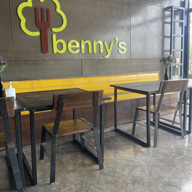 Benny’s 