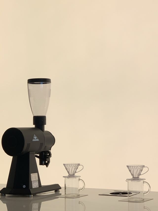 ☕️ 호수 공원이 한 눈에 보이는 루프탑 카페 ☕️