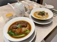 Chinese cuisine at Raffles Hotel Singapore