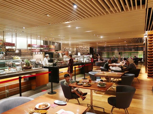 Buffet dinner staycation package