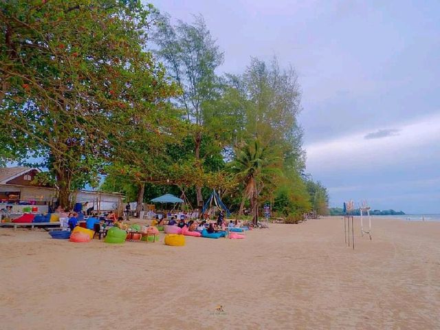 ISea Glamping seafood cafe bar and resort ⛺⛱️