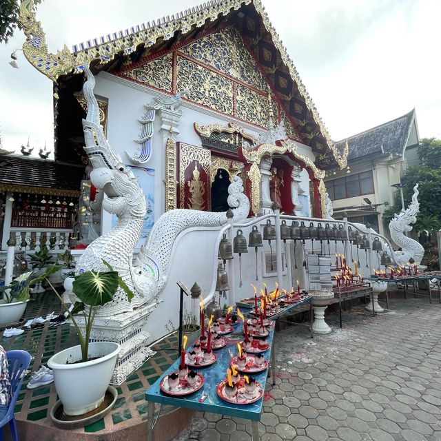 ขอพรเรื่องการเงิน ต้อง วัดอุปคุต