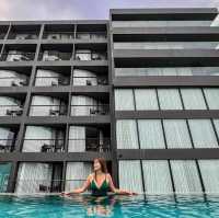 ที่พักติดริมชายหาด rooftop beachbar seafood 