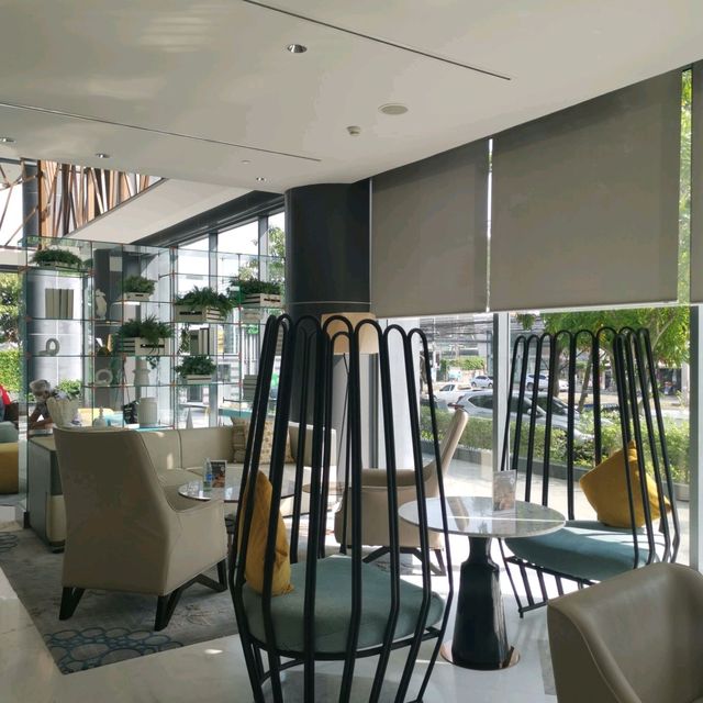 holiday inn suite Rayong