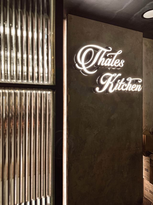 𓆰 Pre Christmas Dinner at Thales Kitchen