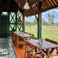 Beautiful Cafe & Resto in the Rice Fields