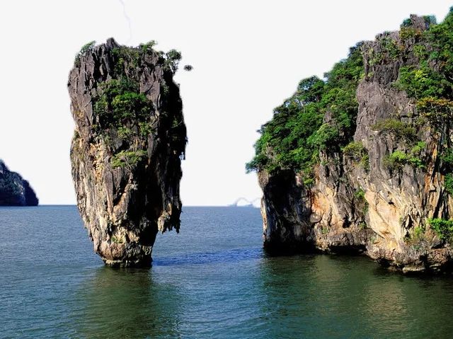 Thailand's "Little Guilin" - Phang Nga Bay